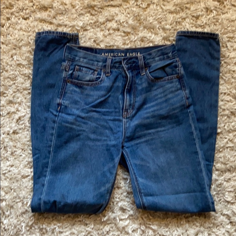 COPY - American Eagle Mom Jeans